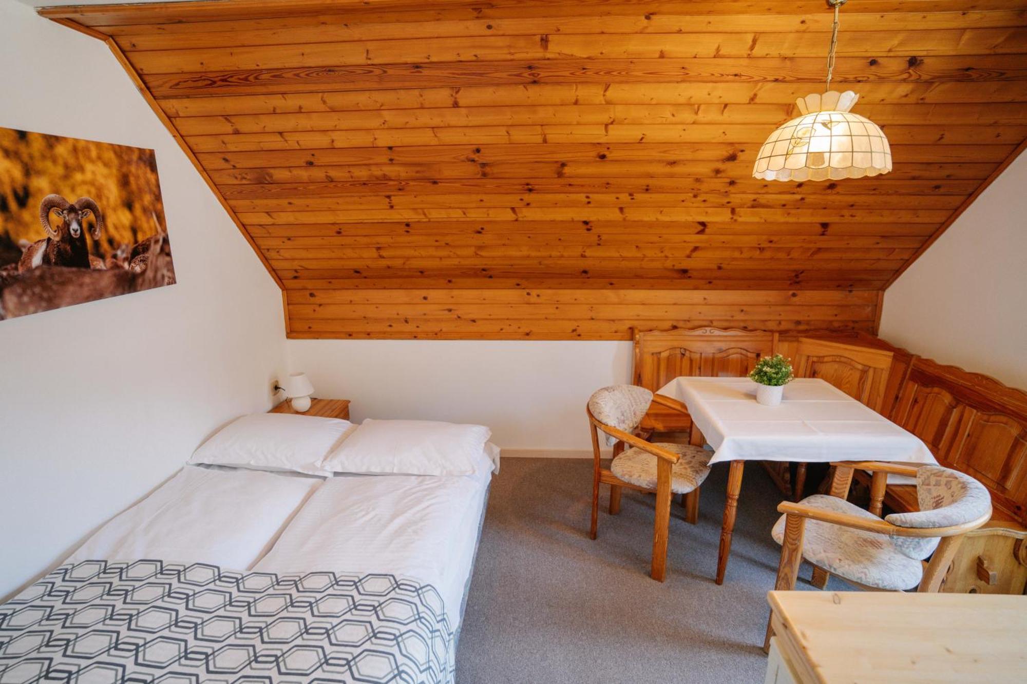 Guesthouse Jelenov Greben Podcetrtek Exterior photo